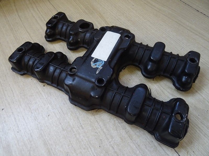 Cache culbuteur Honda CB 1100 R type SC05 1981