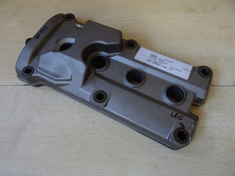 Cache culbuteur Honda 600 CBF Hornet type PC34 1998/2002
