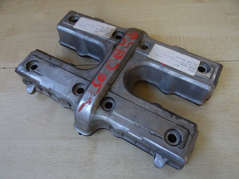 Cache culbuteur Honda 750 CBX F type RC17 1985/1987