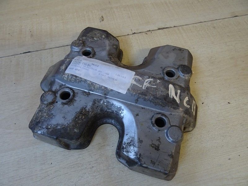 Cache culbuteur Honda 400 VFF type NC13 1983
