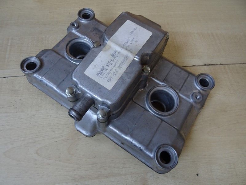 Cache culbuteur arrière Honda 750 VFR type RC36 1990/1997