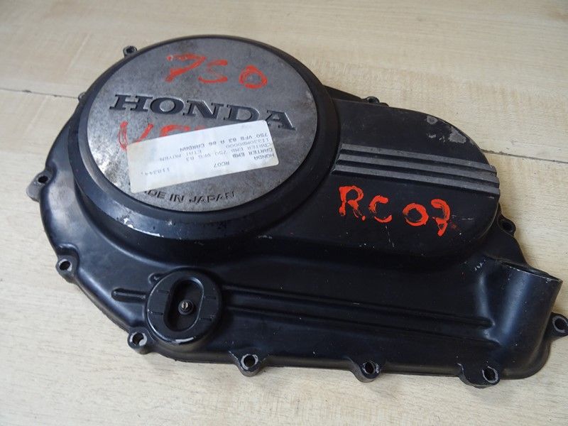 Carter d'embrayage Honda 750 VFS type RC07 1982/1985