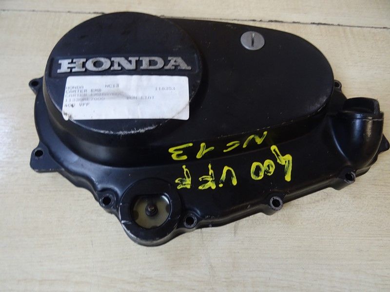 Carter d'embrayage Honda  400 VFF type NC13 1983