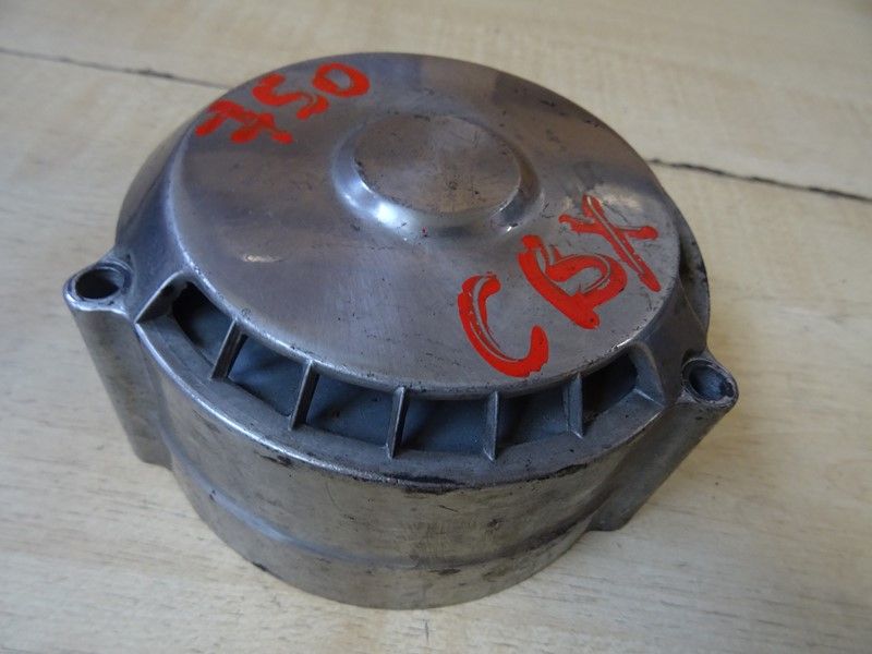 couvercle d'alternateur Honda 
750 CBX F type RC17 1985/1987