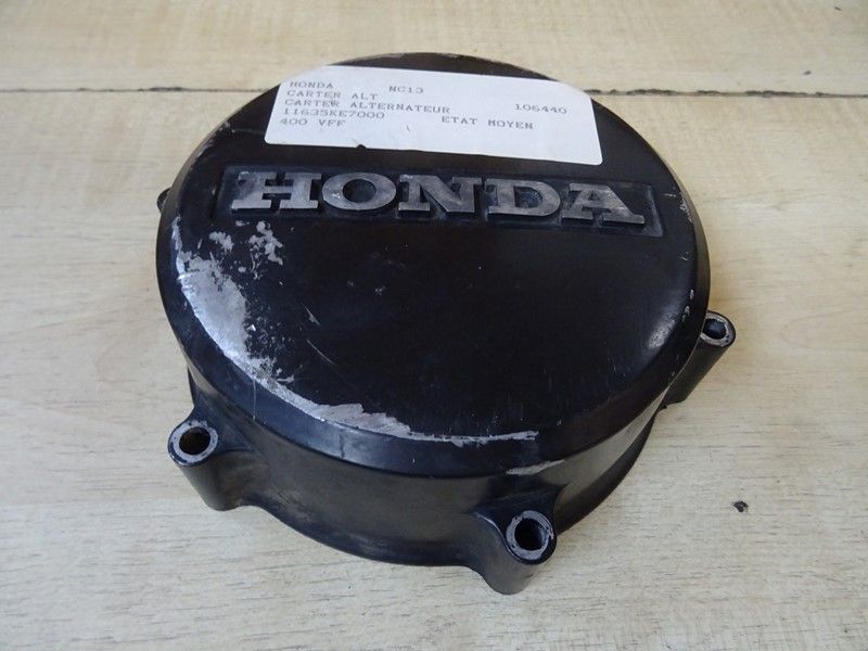 Carter d'alternateur Honda  
400 VFF type NC13 1983