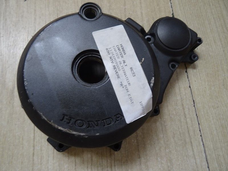 Carter d'alternateur Honda 
NTV 650 type RC33 1988/1997