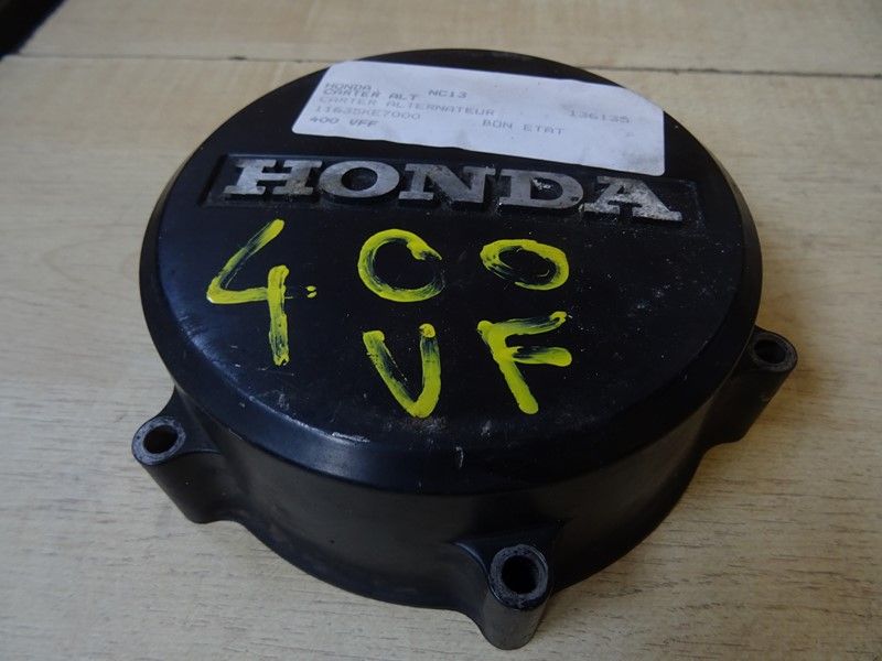 Carter d'alternateur Honda  
400 VFF type NC13 1983