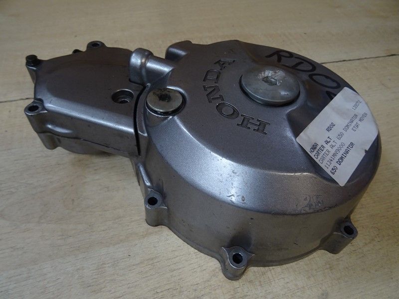 Carter d'alternateur Honda NX 650 type RD02 1988/1994