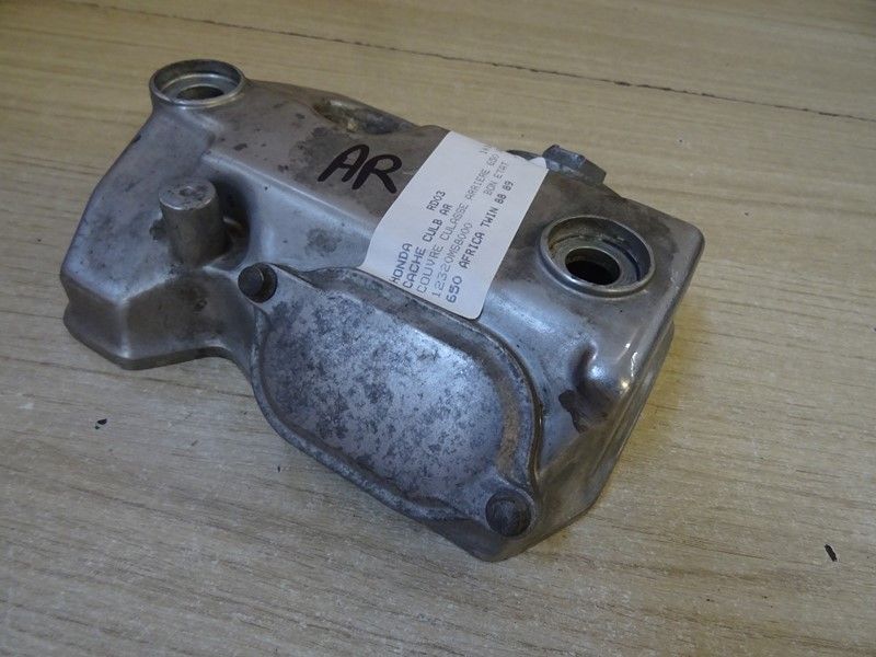 Cache culbuteurs avant Honda 650 XRV type RD03 1988/1989