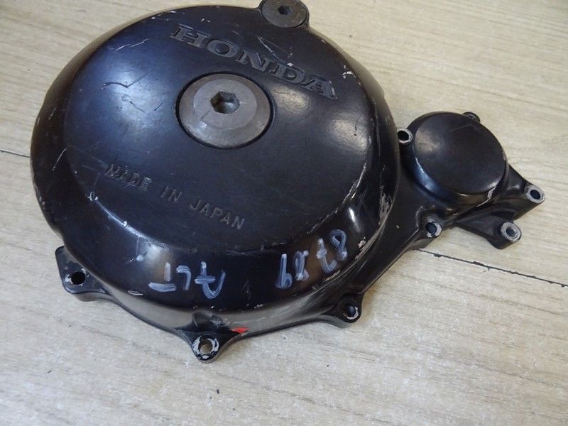 Carter d'alternateur Honda 
XLV 600 Transalp type PD06 1987/1996