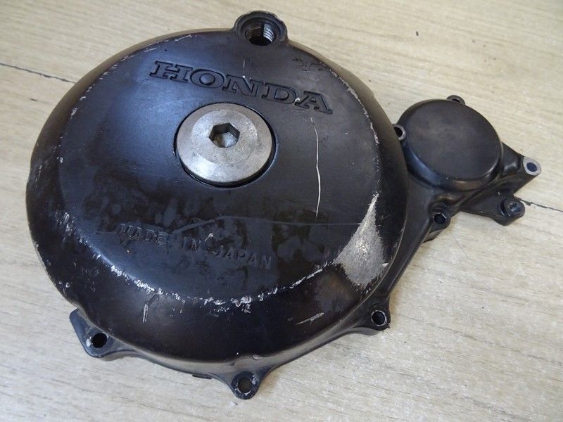 Carter d'alternateur Honda 
XLV 600 Transalp type PD06 1987/1996