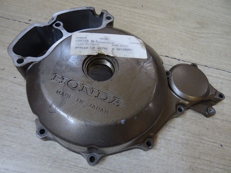 Carter d'alternateur Honda 
750 XRV Africa Twin type RD04 1990-1992