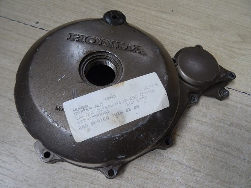 Carter d'alternateur Honda 650 XRV type RD03 1988/1989