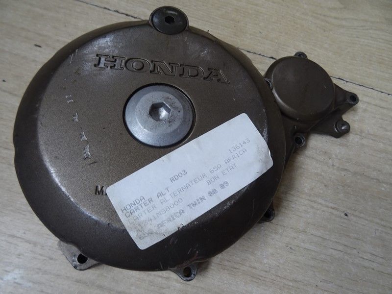 Carter d'alternateur Honda 650 XRV type RD03 1988/1989