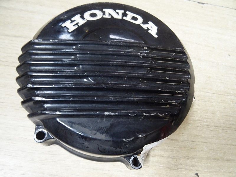 Carter d'alternateur Honda VF 1000 F type SC15 1984/1985 // 
VF 1000 F2 type SC19 1985/1988