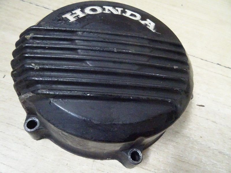 Carter d'alternateur Honda VF 1000 F type SC15 1984/1985 // 
VF 1000 F2 type SC19 1985/1988