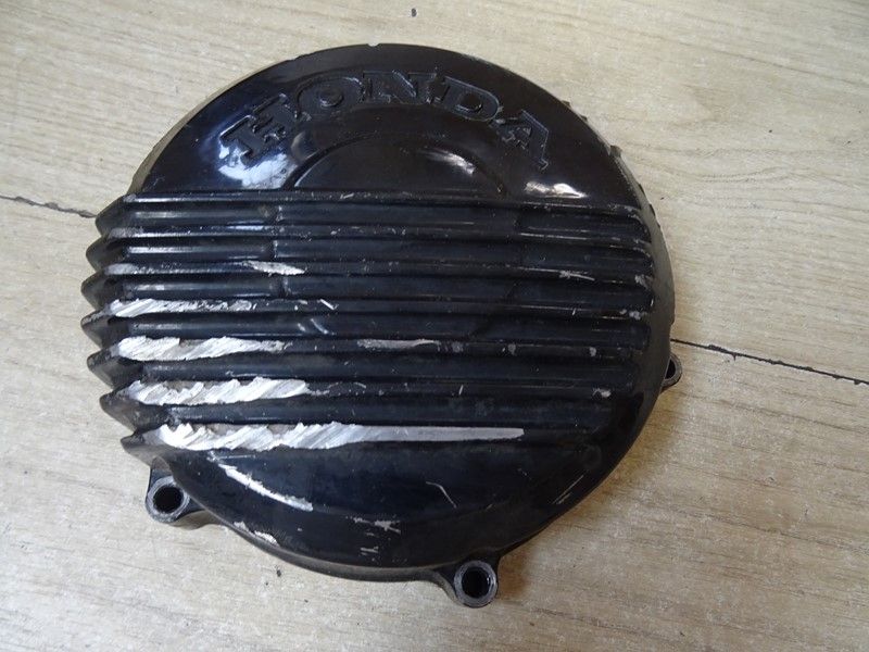 Carter d'alternateur Honda VF 1000 F type SC15 1984/1985 // 
VF 1000 F2 type SC19 1985/1988