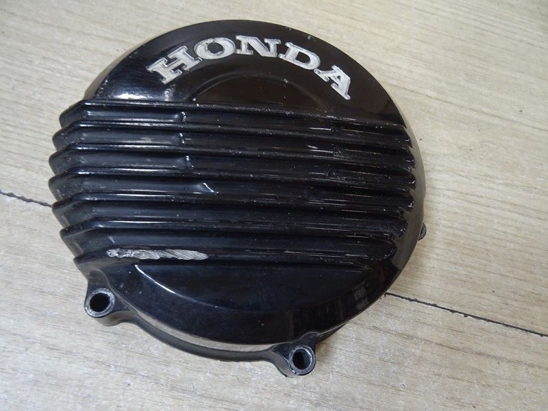 Carter d'alternateur Honda VF 1000 F type SC15 1984/1985 // 
VF 1000 F2 type SC19 1985/1988