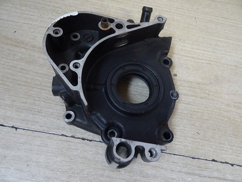 Carter intérieur de sortie de boite Honda 
VF 1000 F type SC15 1984/1985