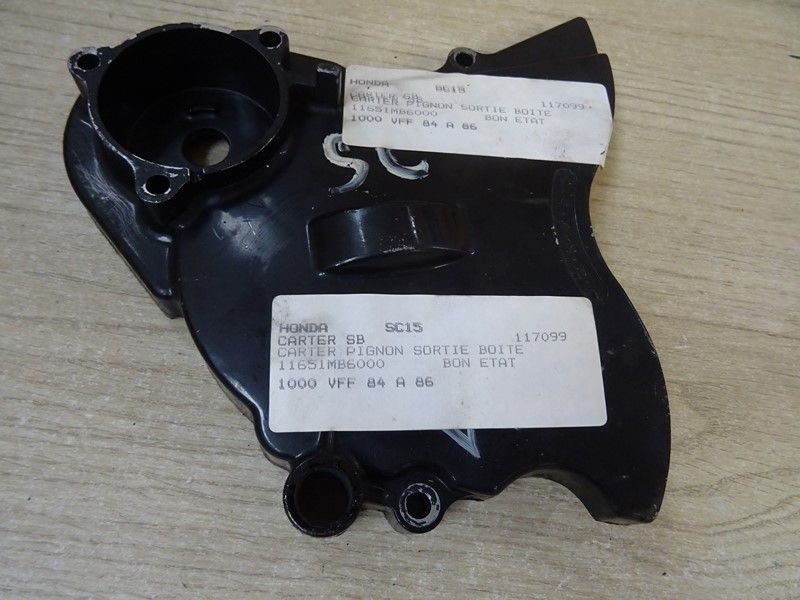 Carter extérieur de sortie de boite Honda 
VF 1000 F type SC15 1984/1985