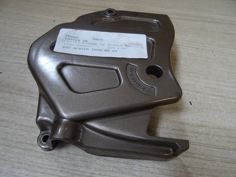 Carter de sortie de boite Honda 650 XRV type RD03 1988/1989