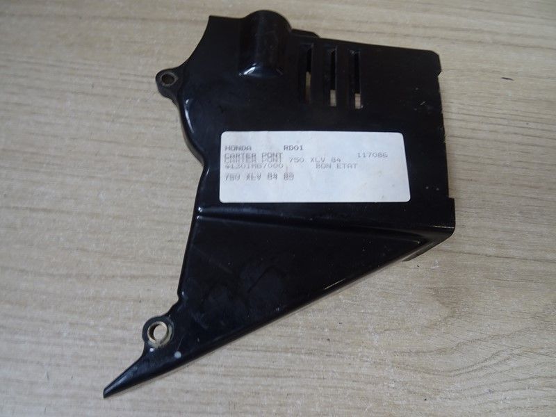 Carter de sortie de boite Honda XLV 750 R type RD01 1984/1986