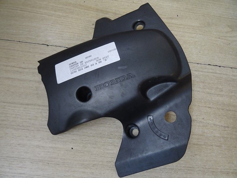 Carter de sortie de boite Honda CB 1000 Big One type SC30 1993/1996