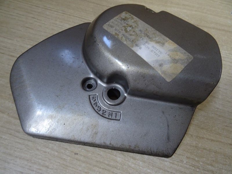 Carter de sortie de boite Honda NTV 650 type RC33 1988/1997