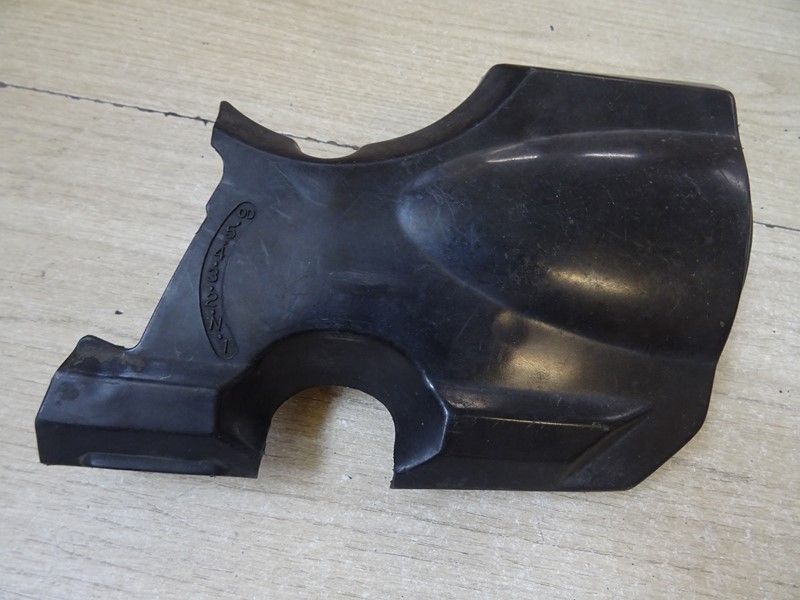Carter de sortie de boite Honda 650 CBXE type RC13 1983/1985