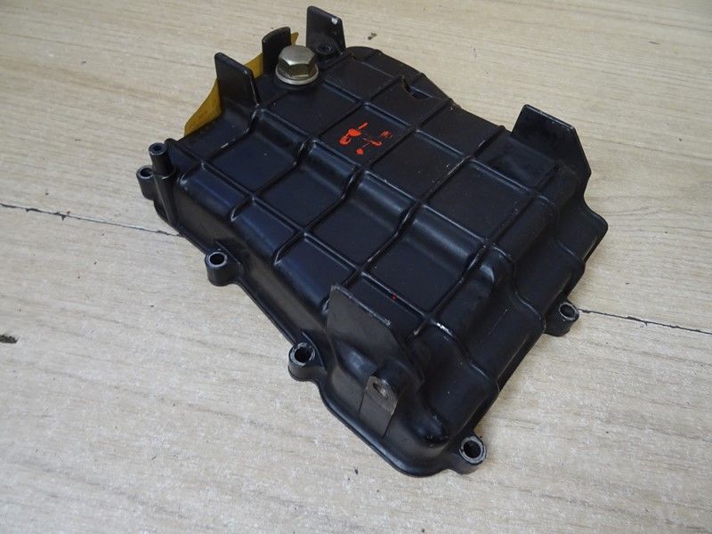 Carter d'huile Honda 
750 VFF type RC15 1983/1985