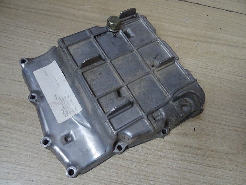 Carter d'huile Honda 
750 VFR type RC24 1987/1989