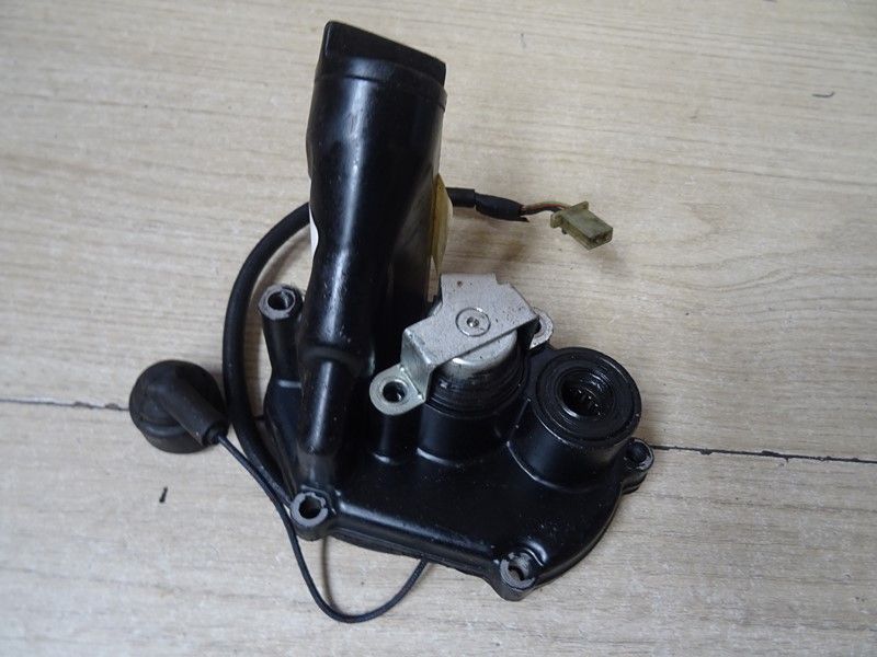 Carter de remplissage Honda 750 CBX F type RC17 1985/1987