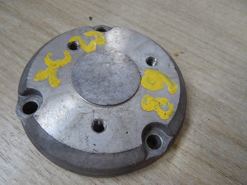 Cache carter vilo droit Honda 
1000 CBR type SC25 1989/1997