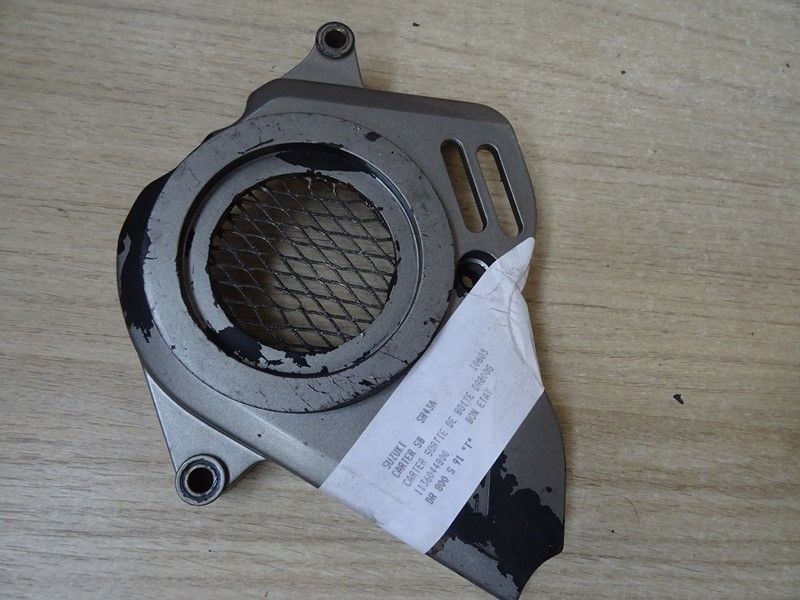 Carter de sortie de boite Suzuki  
800 DRS type SR43A 1991/1995