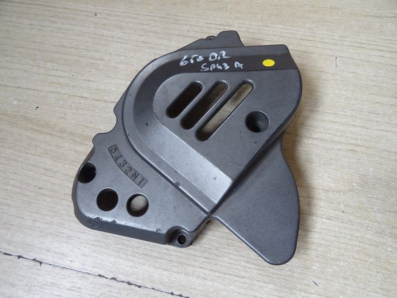 Carter de sortie de boite Suzuki 
650 DRSE, R, RE type SP43A/SP44A/SP45A 1991/1995