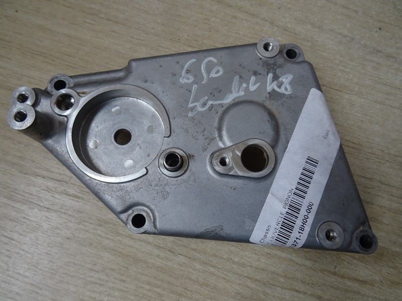 Carter de sortie de boite Suzuki 
GSF 650 Bandit (S) type CZ123/111 2009/2012