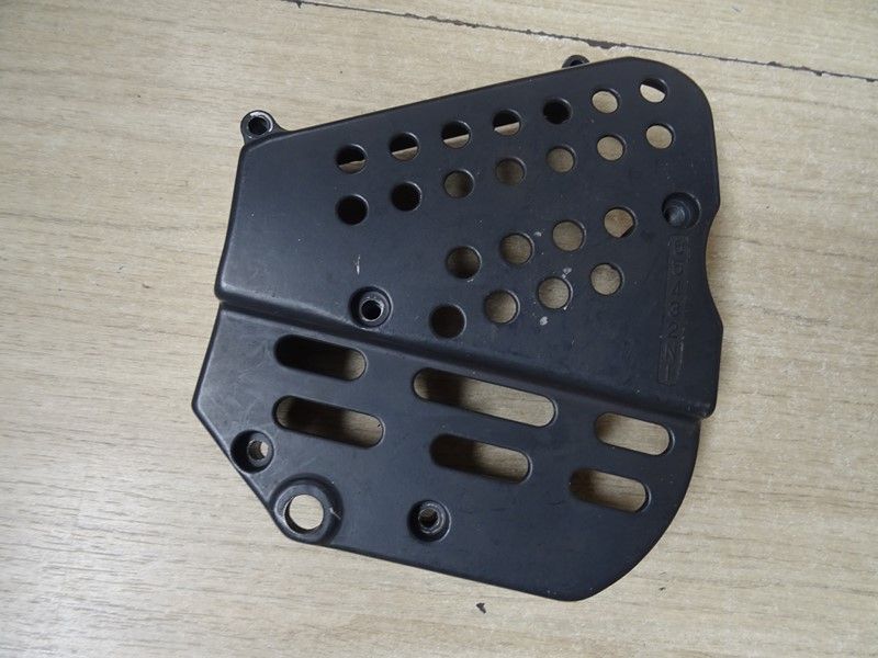 Carter de sortie de boite Suzuki 750 GSXR type GR77B 1988/1989