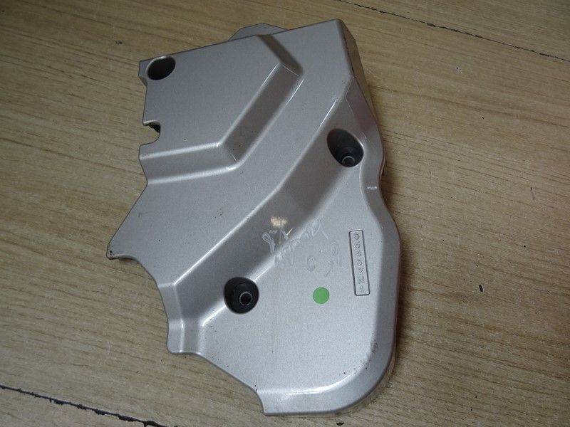Carter de sortie de boite Suzuki 
GSF 650 Bandit (S) CJ122/212/111 2007/08