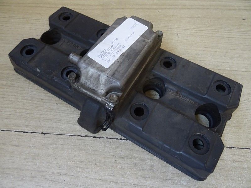 Cache culbuteurs Suzuki RF900R type GT73A 1994/1996