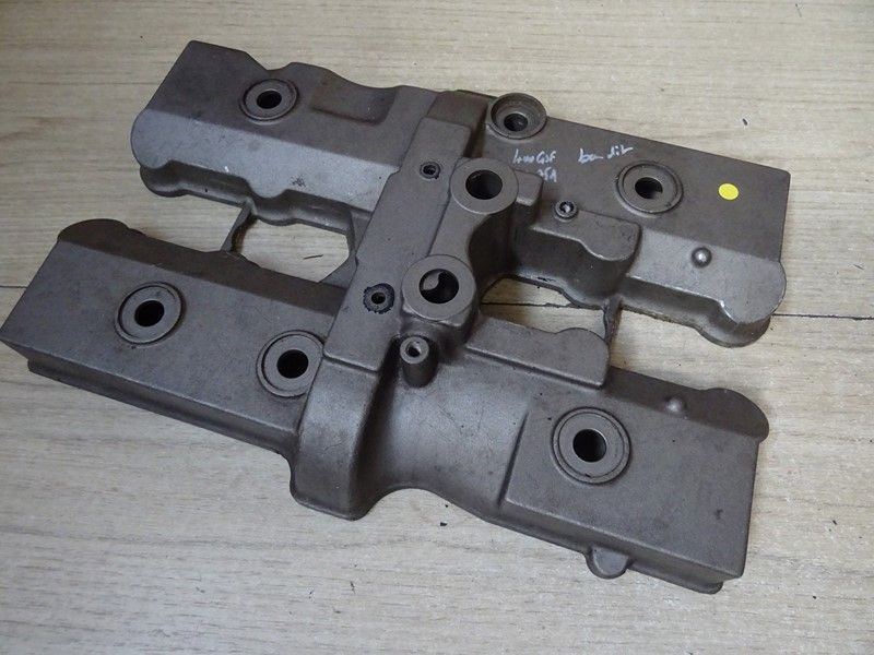 Cache culbuteurs Suzuki GSF 400 Bandit type GK75A 1991/1993