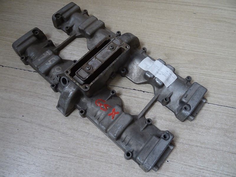 Cache culbuteurs Suzuki 
GSX 750 type GS75X 1980/1982