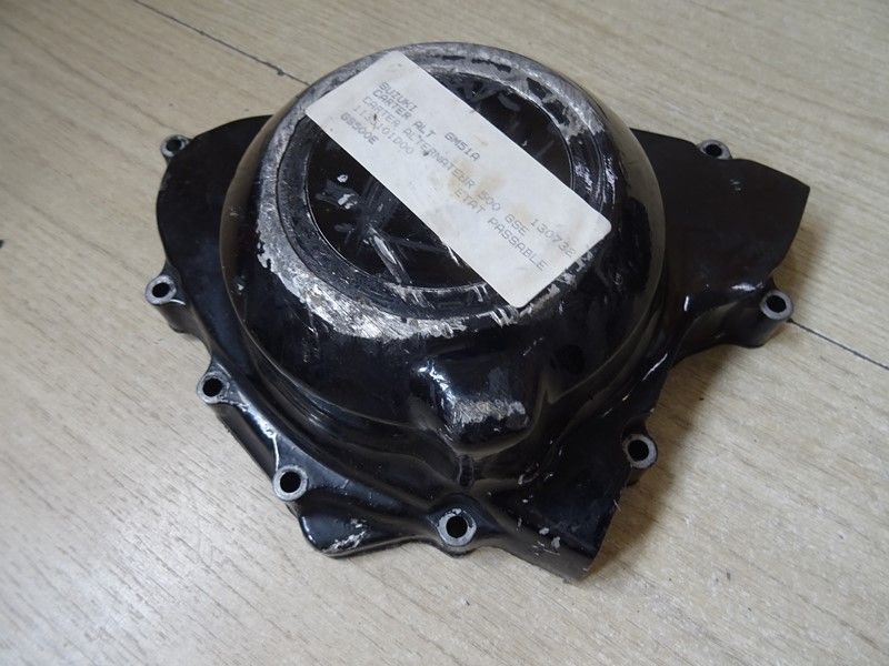 Carter d'alternateur Suzuki 
500 GSE type GM51A 1989/1999