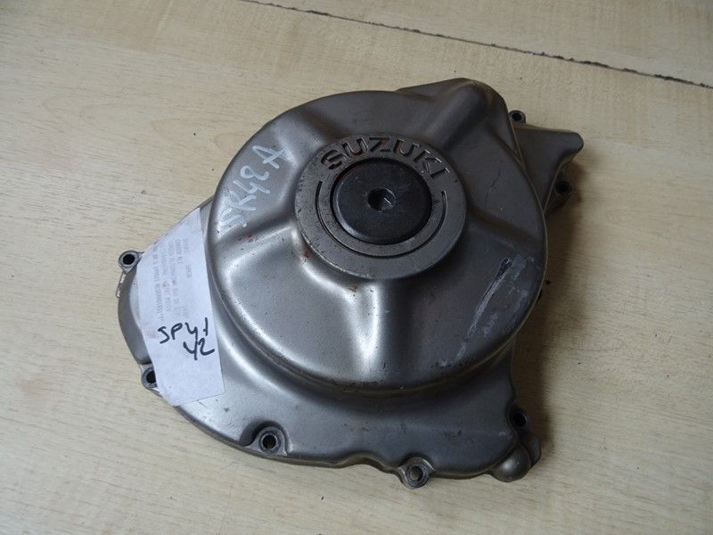 Carter d'alternateur Suzuki 
650 DR type SP41A 1990/1991