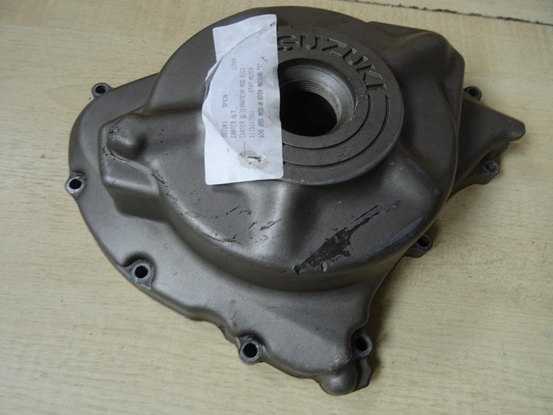 Carter d'alternateur double capteur Suzuki
600 DR type SN41A 1985/1989