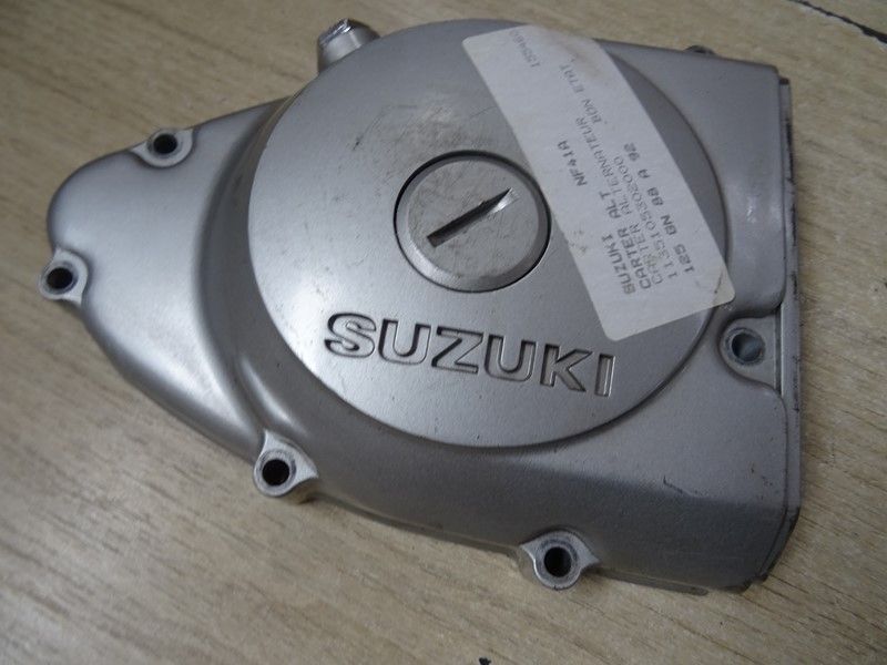 Carter d'alternateur Suzuki GN 125 type NF41A 1982/2002