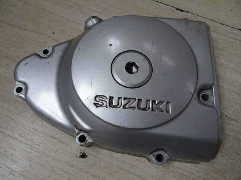 Carter d'alternateur Suzuki GN 125 type NF41A 1982/2002