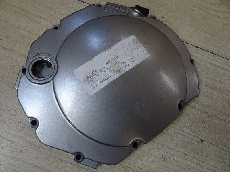 Carter d'embrayage Suzuki 
GSF 600 bandit type GN77A 1995/1999