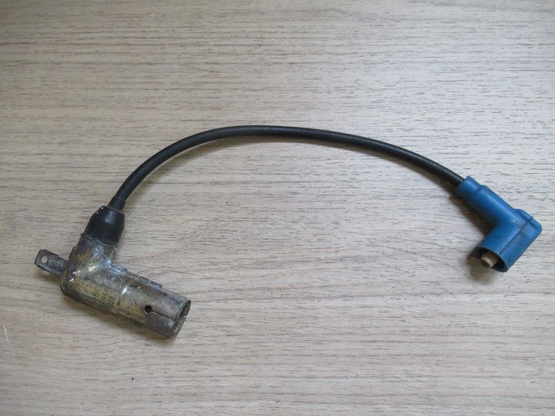 Fil d'allumage antiparasite 3 BMW K100 1982-1987 RT,RS 1983-1984 (12121459185)