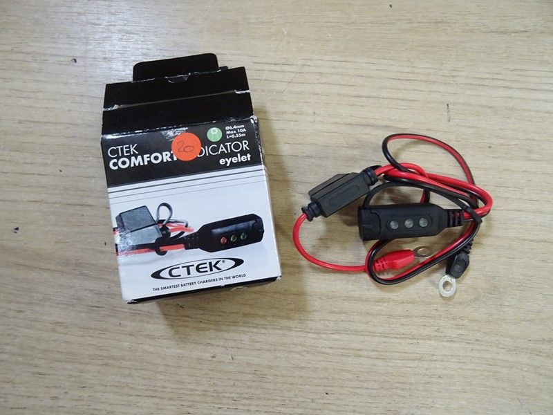 Chargeur connexion rapide avec led CTEK 