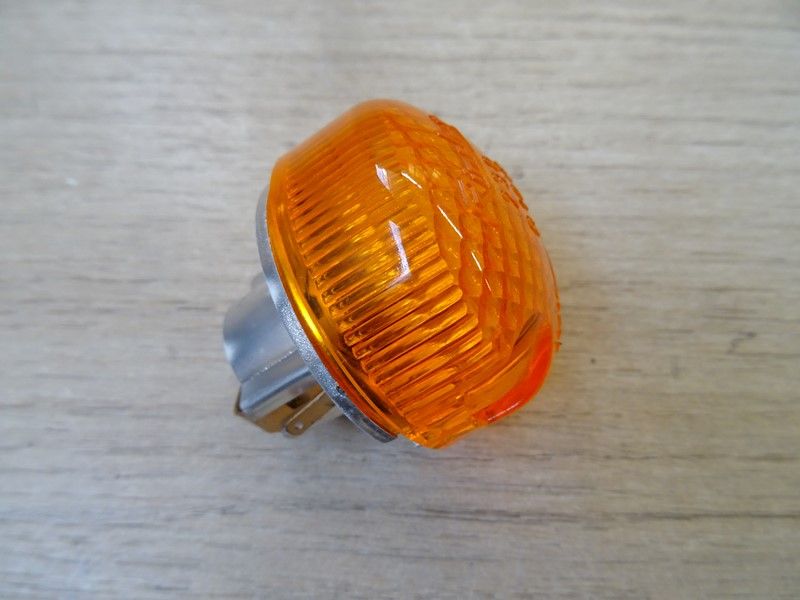 Clignotant avant Derbi 50 variant révolution 2003